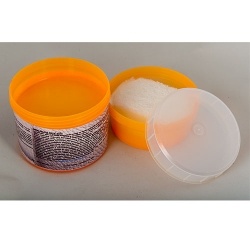 ČISTIACI GÉL NA KOŽU - starostlivosť o moto oblečenie