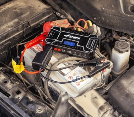 SHARK Jump Starter EPS-400