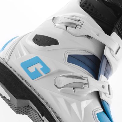 2174-103 SG12 Black/white/carolina blue