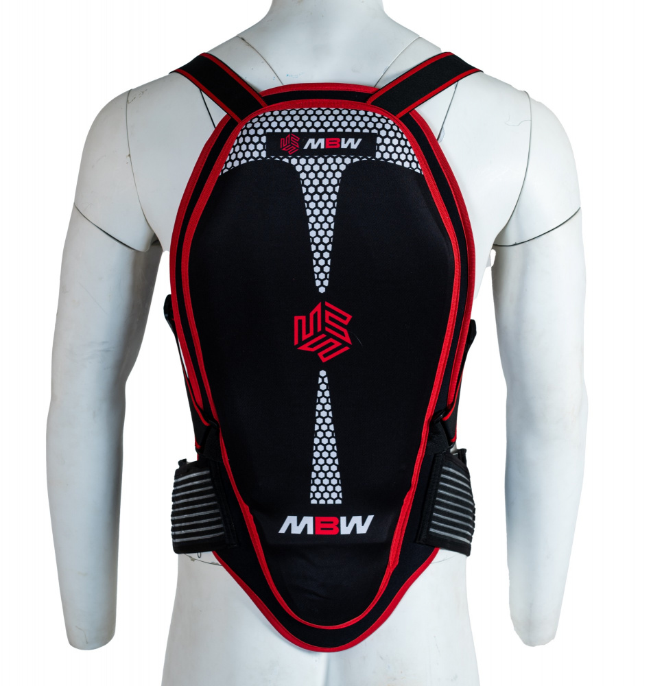 Chrbtový chránič 2025