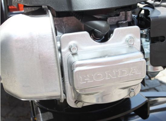 Profesionálna rotačná kefa ku štvorkolkám ATV a UTV, motor HONDA